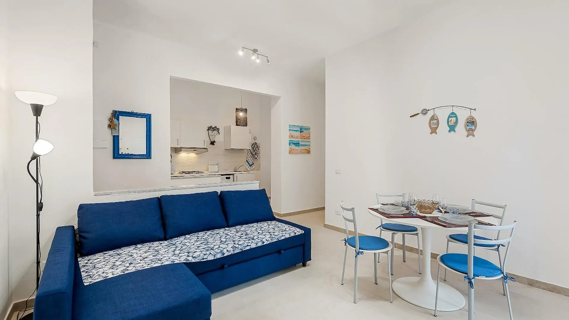 Modern White Apt With Ac And Balcony Monterosso al Mare 0*,